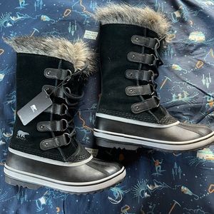 ❄️ Black insulated Sorel Joan of Arctic boots❄️